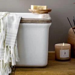 NO. 2 Green Gardenia Geurkaars 9 NO. 2 Green Gardenia Geurkaars -Mooi Huis Verkoop 47005 02 04 b5eefb5ec3