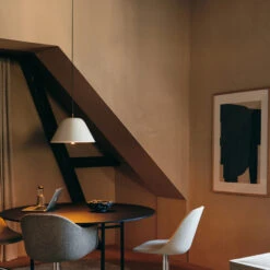 Menu Levitate Hanglamp Ø28 Cm -Mooi Huis Verkoop 501400 01 5 EnvironmentImage 7876b260f0