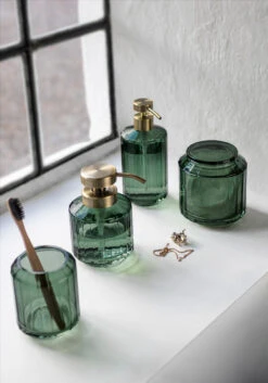 Mette Ditmer Vision Tandenborstelhouder -Mooi Huis Verkoop 514746 01 2 EnvironmentImage 6bbe94c9fe