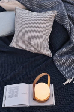 Menu Carrie Lamp Limited Edition -Mooi Huis Verkoop 515276 01 9 EnvironmentImage fa6ada68dc