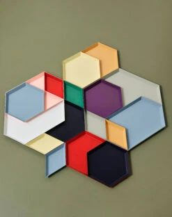 Hay Kaleido Dienblad S -Mooi Huis Verkoop 567355 01 4 EnvironmentImage 01c371f123