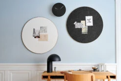 GEJST Retell Pinboard Prikbord Ø80 Cm 9 GEJST Retell Pinboard Prikbord Ø80 Cm -Mooi Huis Verkoop 573588 01 40 EnvironmentImage 0e0a094fba