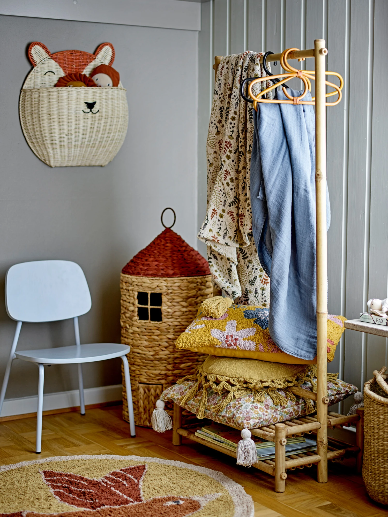 Bloomingville Gerti Wandmand 44x47x13 Cm 5 Bloomingville Gerti Wandmand 44x47x13 Cm - Afbeelding 3