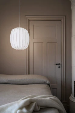 Watt & Veke Prisma Lampenkap Ø25 Cm Linne 7 Watt & Veke Prisma Lampenkap Ø25 Cm Linne -Mooi Huis Verkoop 580581 01 40 EnvironmentImage 8c4703f8d1