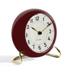 AJ Station Tafelklok Bourgondisch -Mooi Huis Verkoop arne jacobsen clocks aj station table clock burgundy p 16300 01 03 945069e0ec