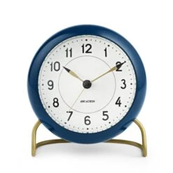 AJ Station Tafelklok Petrolblauw -Mooi Huis Verkoop arne jacobsen clocks aj station table clock petrol blue 26420 01 02 6e716ae0fb