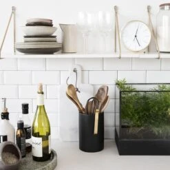 House Doctor Hannah Tafelklok 15 Cm. 7 House Doctor Hannah Tafelklok 15 Cm. -Mooi Huis Verkoop p 31367 01 03 2cff2e63d7